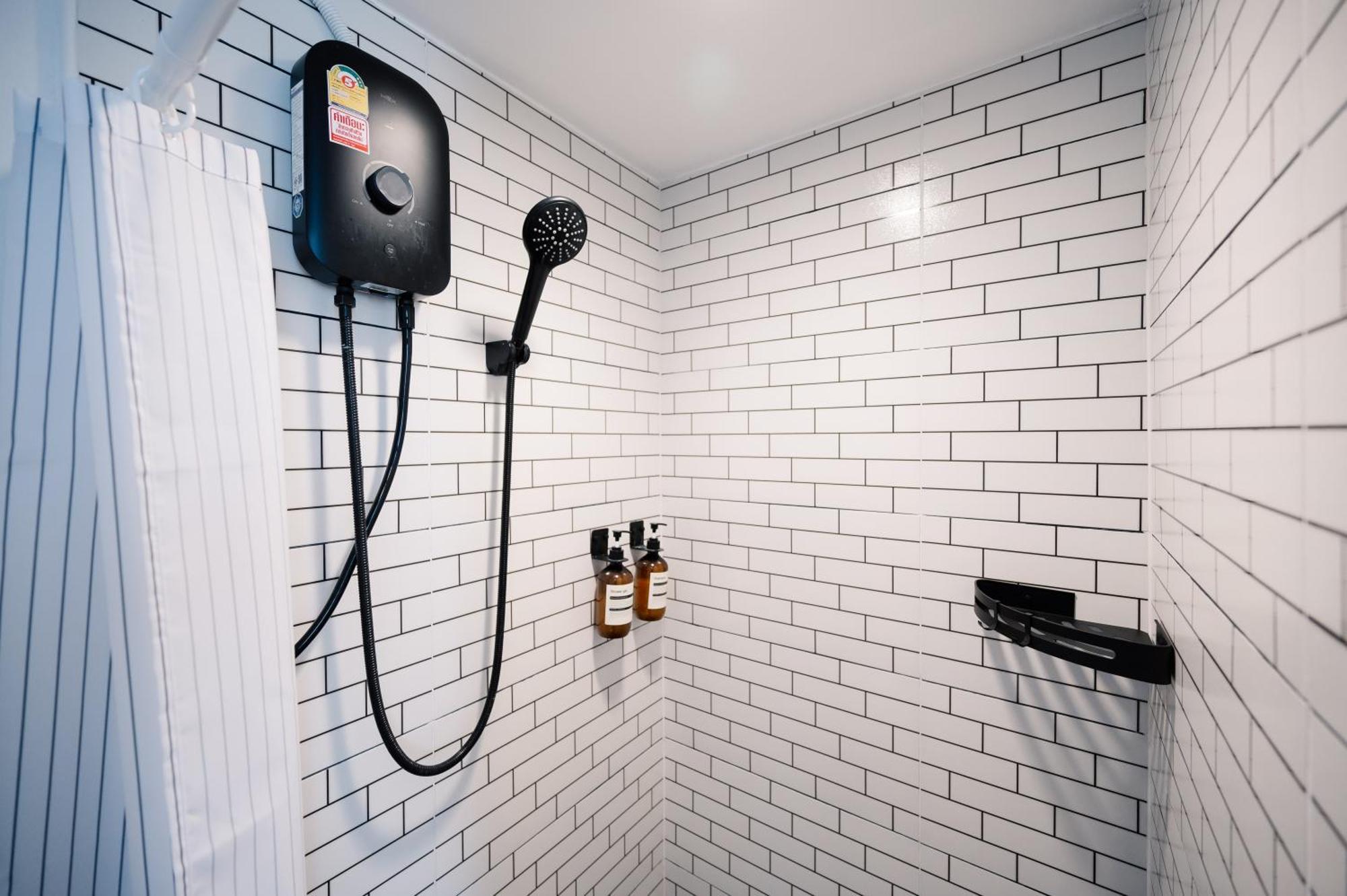 Mitt Haus Hotell Bangkok Eksteriør bilde