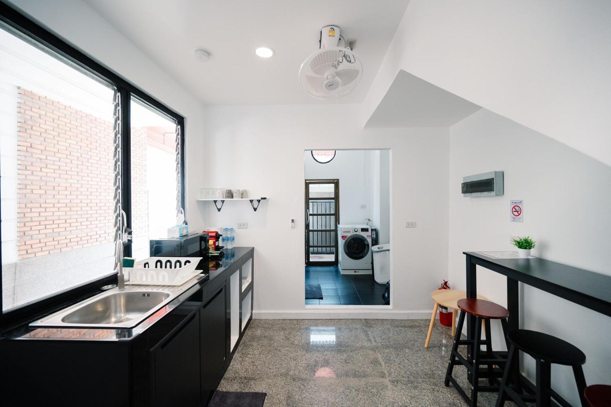 Mitt Haus Hotell Bangkok Eksteriør bilde